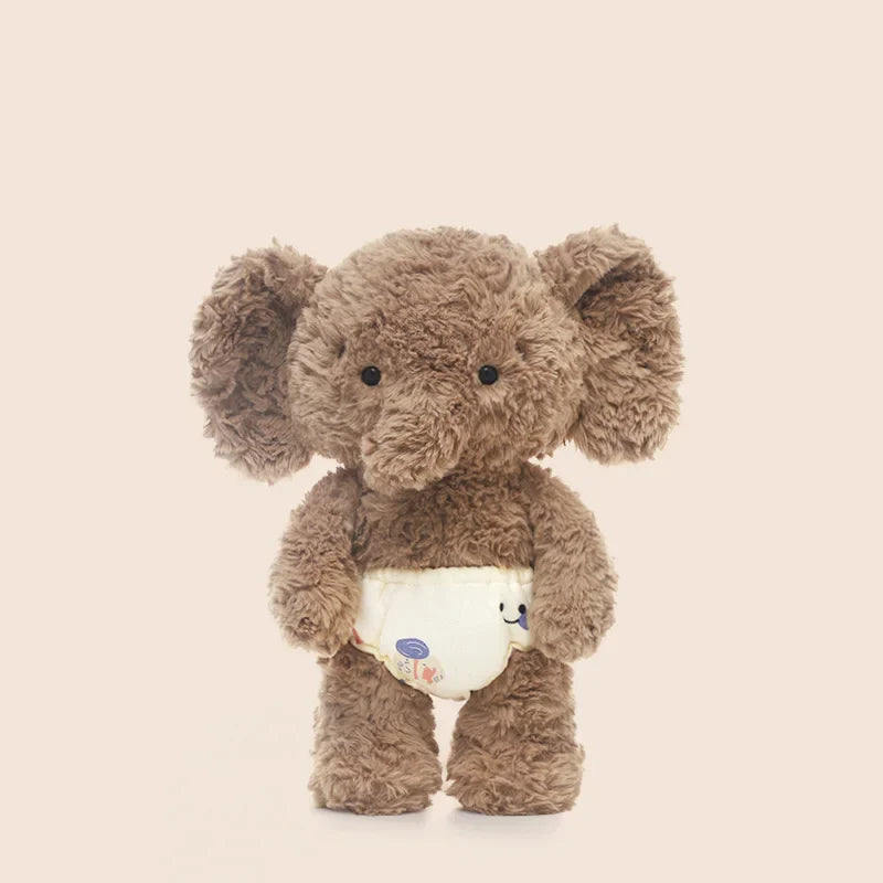 Peluche éléphanteau debout avec sa couche