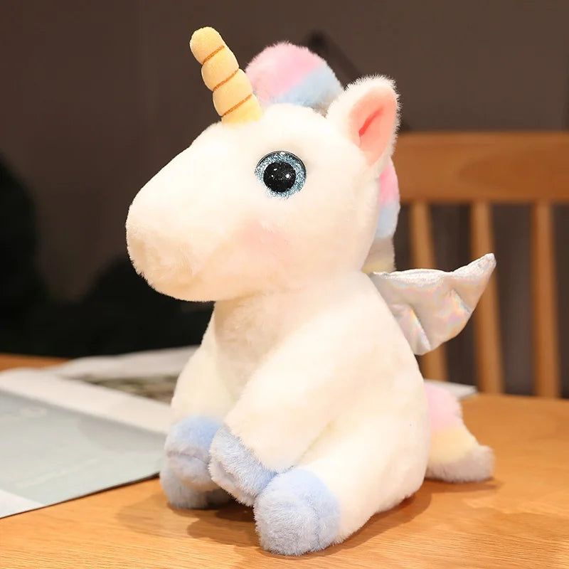 Peluche licorne bleue douce sur une table