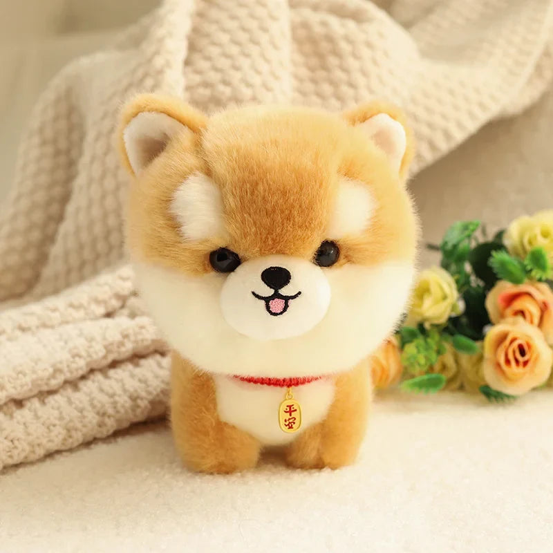 Peluche petit chien shiba inu sur un tapis 
