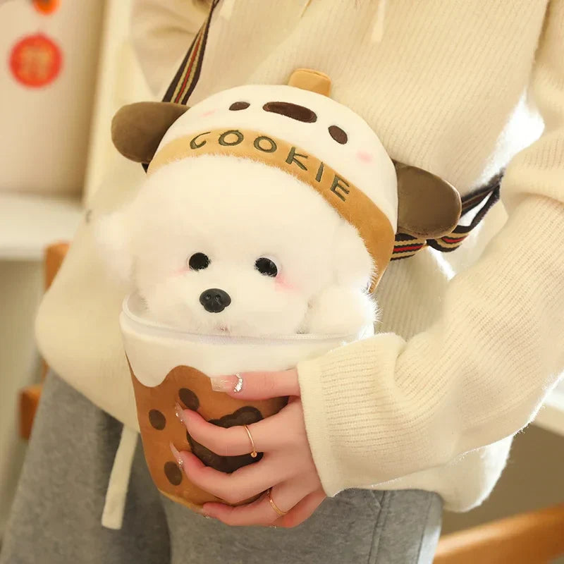 Sac peluche chien Cookie tenu par une fille Image
